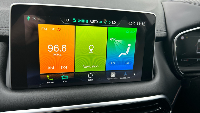 MG Hs 1.5 T-GDI Exclusive 5dr DCT Petrol Hatchback